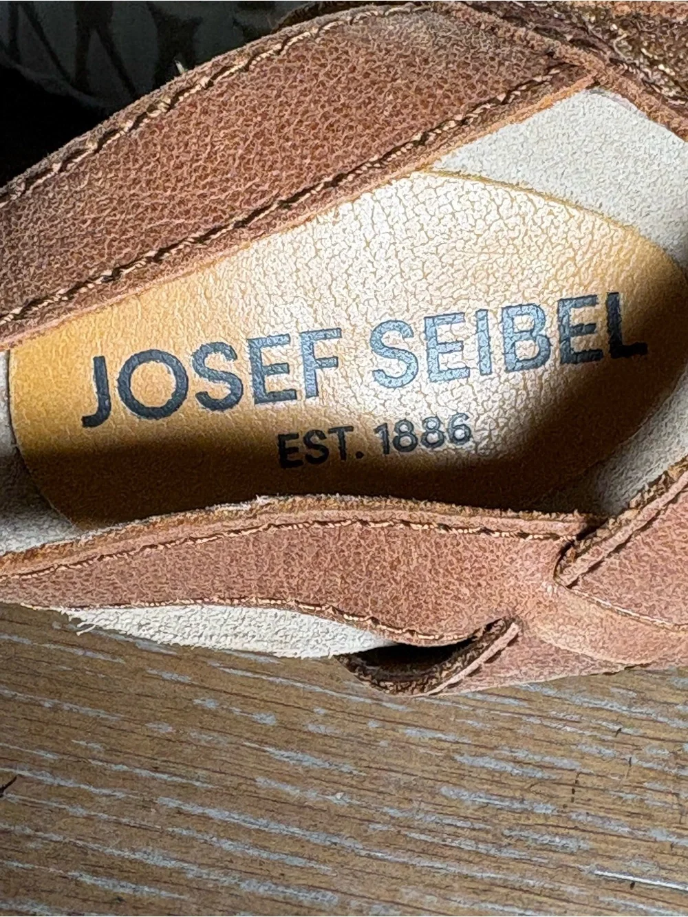 Josef Seibel Clea 10 Platform Sandal Women’s Size 7
